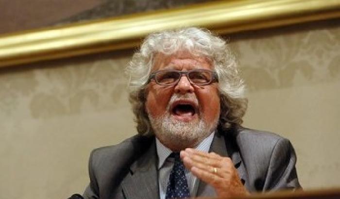 Grillo contro il Pd: marci e venduti