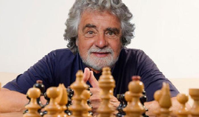 00BD6F-NEWS_94598 Apocalittico Grillo: sarà guerra