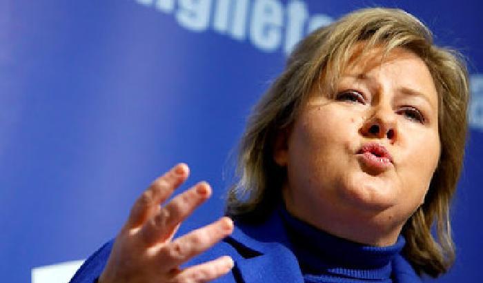 00BE96-NEWS_95372 Nella Norvegia di Breivik dopo 23 anni vince la destra