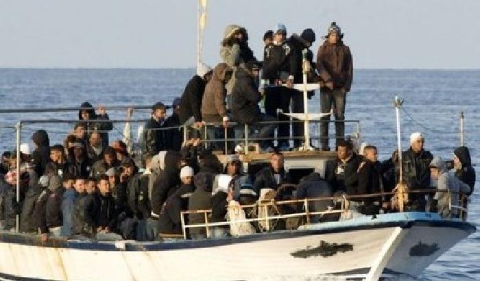 00C24E-NEWS_97571 Lotta dura contro i trafficanti di esseri umani