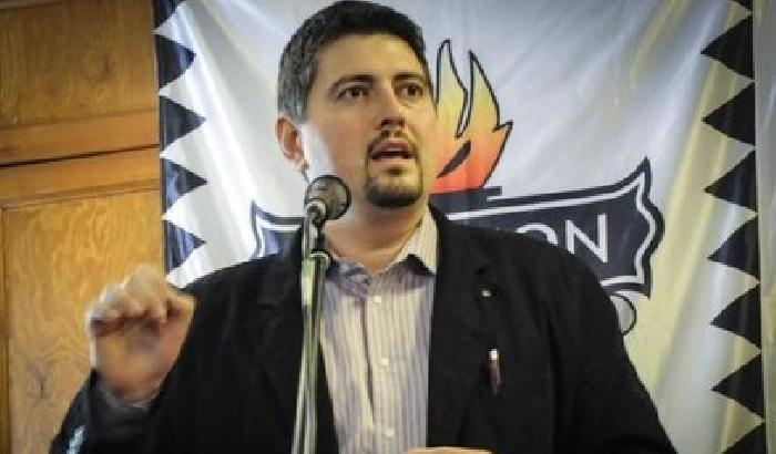 00C53C-NEWS_99462 Neonazista scopre di essere ebreo: si pente e si converte