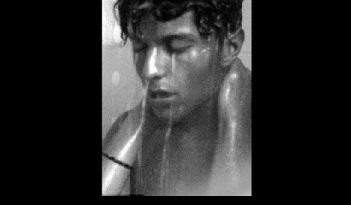 00C608-NEWS_99904 Perdere la verginità in pubblico per un progetto artistico