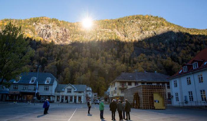 00C620-NEWS_99953 In Norvegia il Sole si fa così