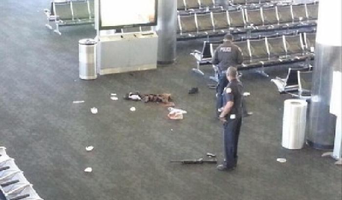 Sparatoria all'aeroporto di Los Angeles, due morti