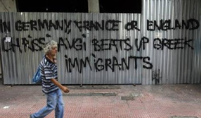 Spari davanti alla sede di Alba Dorata: due morti