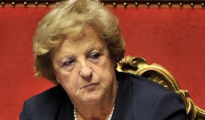 00C68B-NEWS_100177 Secondo voi la Cancellieri si deve dimettere?