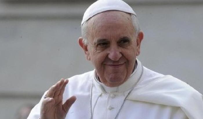 Il Papa: l'economia uccide, è ingiusta alla radice