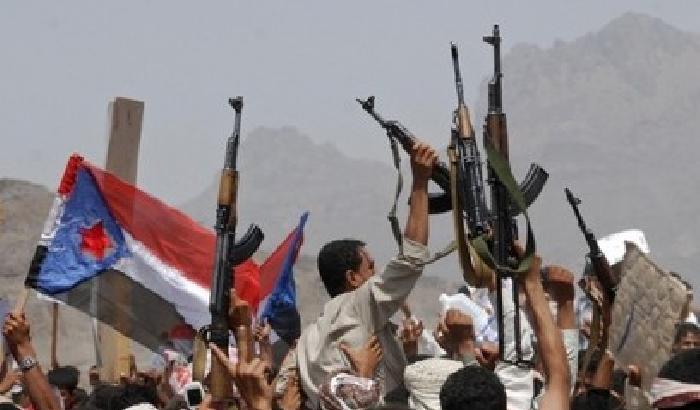 Yemen, Nord e Sud si ribellano al governo centrale