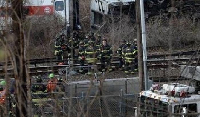 Deraglia la metro a New York: 4 morti nel Bronx