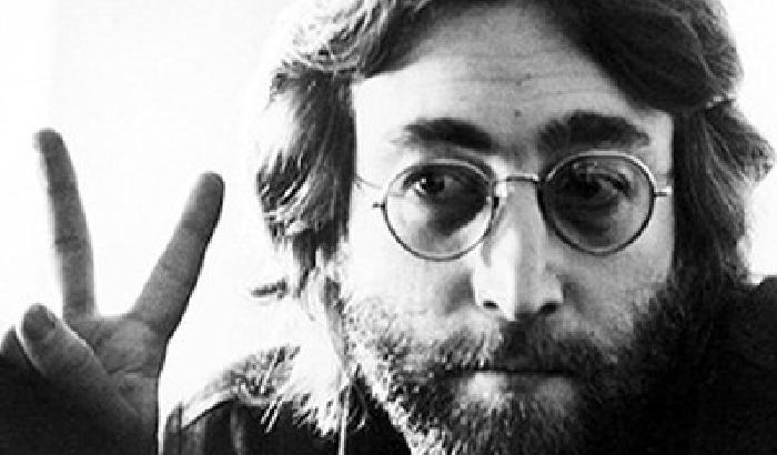 00CBEC-NEWS_103095 In ricordo di John Lennon, ucciso l'8 dicembre 1980