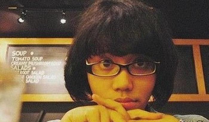 00CD75-NEWS_104148 Su Twitter scrive: «Lavoro da 30 ore», poi entra in coma e muore