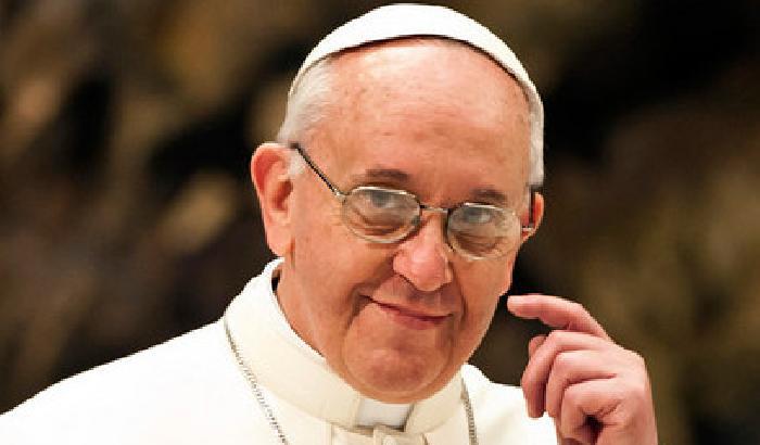 Il Papa: no all'immagine sdolcinata del Natale
