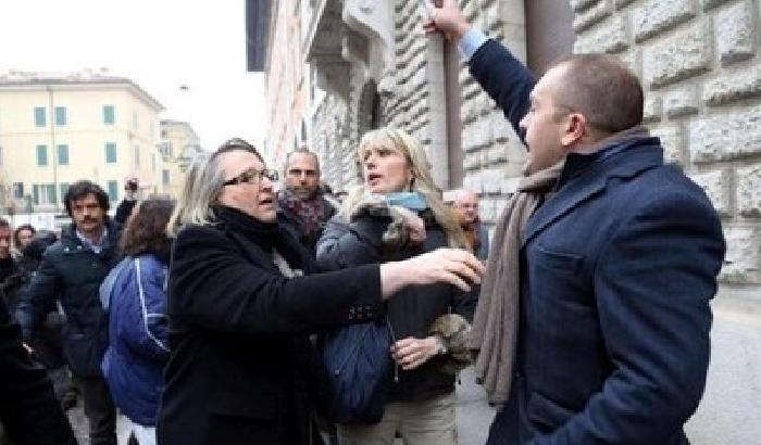 La Kyenge arriva a Brescia: tafferugli e disordini