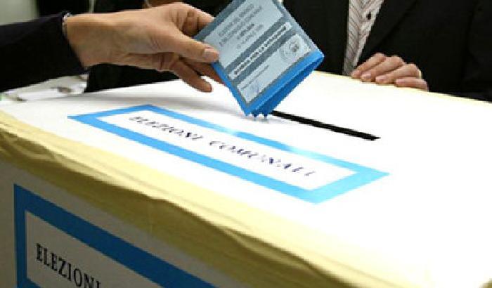 00D0FD-NEWS_106037 A Modena le primarie per il sindaco diventano una guerra