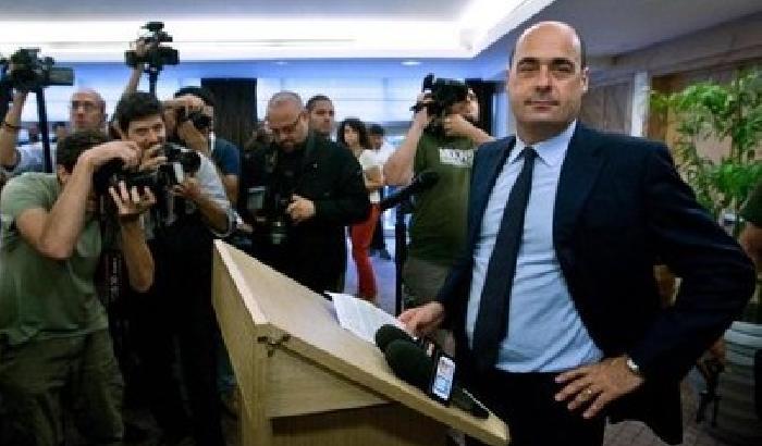 Lazio: trovata una microspia negli uffici di Zingaretti