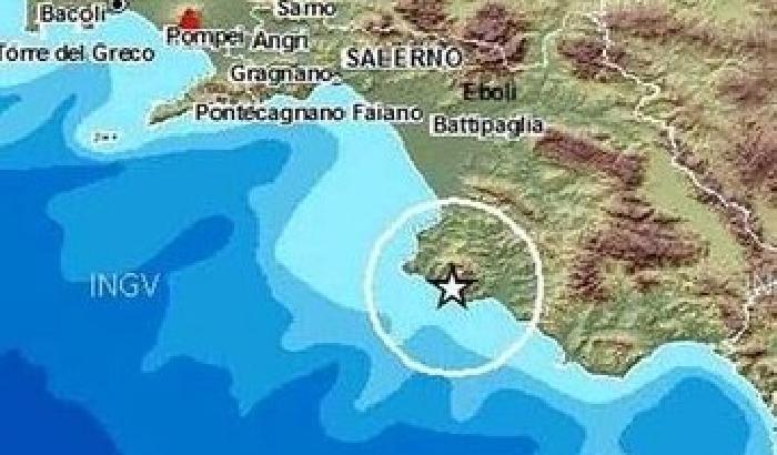 Tre scosse di terremoto nel Cilento in poche ore