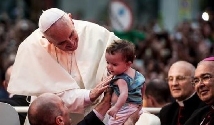 Francesco: basta indifferenza per poveri, disoccupati e immigrati