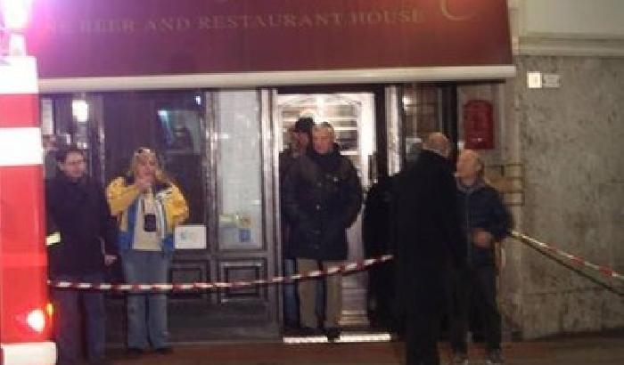 Ha sgozzato i figli: l'uomo è in coma farmacologico