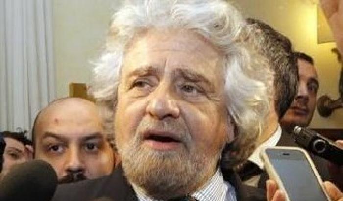 Grillo: gogna per i senatori dissidenti