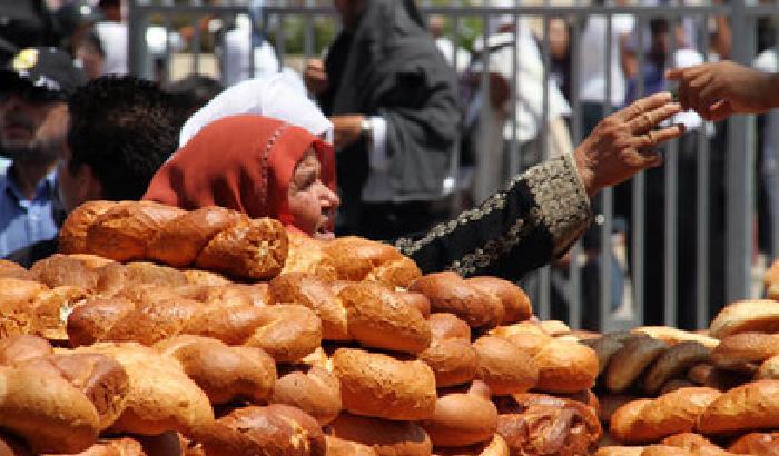Crisi: al forno si lascia il «pane in attesa» per chi è in difficoltà