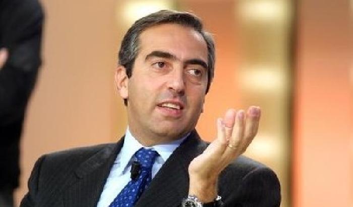 Polizza con i fondi del Pdl: Gasparri a processo