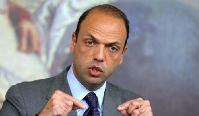 Alfano: basta con il sacco di Roma