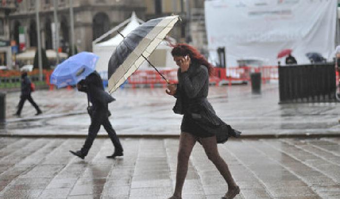 00E036-NEWS_114931 Meteo: piogge rovesci e temporali per tutta la settimana