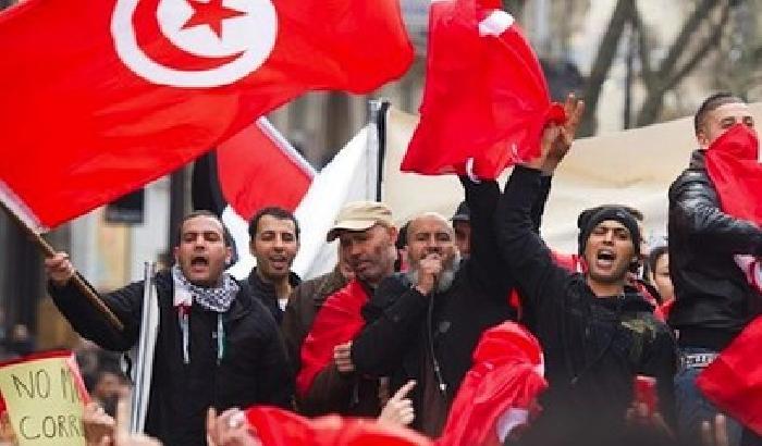 Tunisia, assolti tutti gli assassini di Ben Alì
