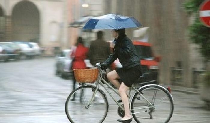 Ancora pioggia, ma sarà bello il primo maggio