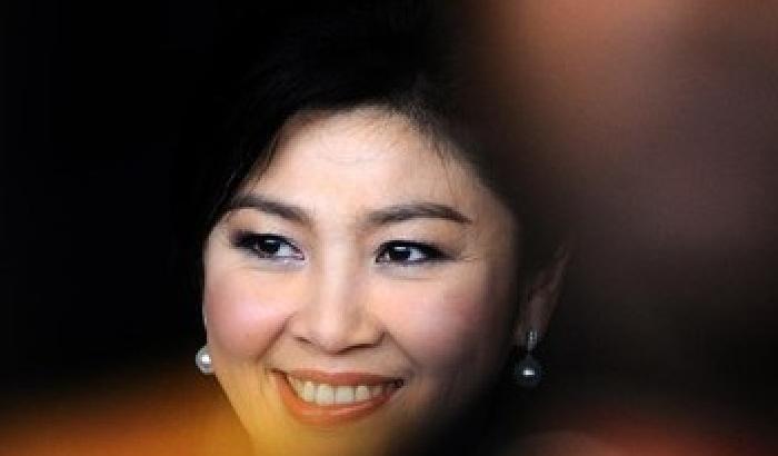 Thailandia, la premier destituita per abuso di potere