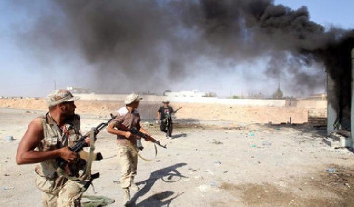 Libia nel caos: il Parlamento è stato sospeso