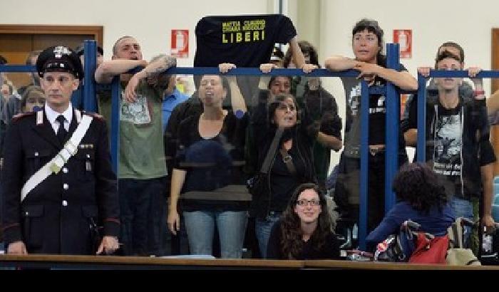 00E3E0-NEWS_117108 No Tav: tutti liberi, il coro al processo per terrorismo