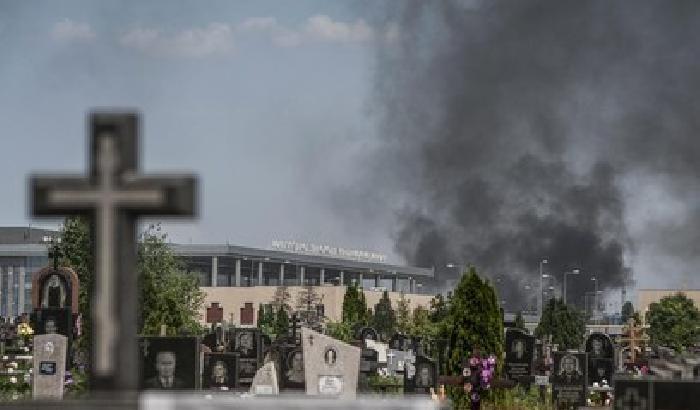 00E48C-NEWS_117654 A Donetsk si combatte: cento i morti