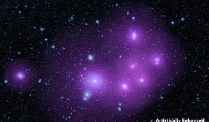 Spazio: i buchi neri nascosti dalla materia oscura