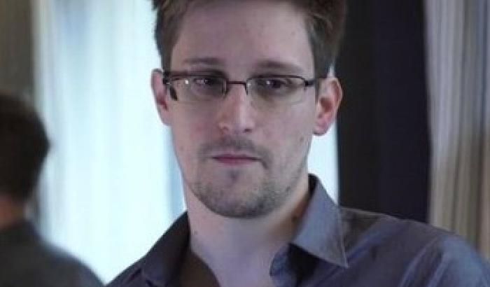 Kerry a Snowden: «Torna, un patriota non fugge»
