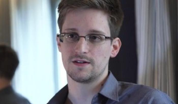 Asilo politico per Snowden: L'Express lancia una petizione