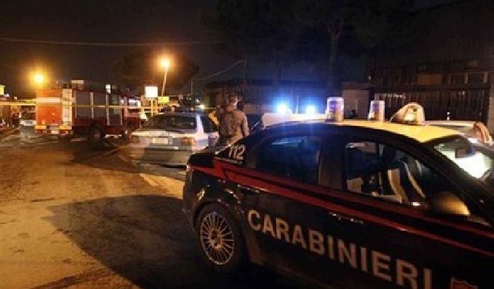 Milano, madre e due figlioletti uccisi in casa