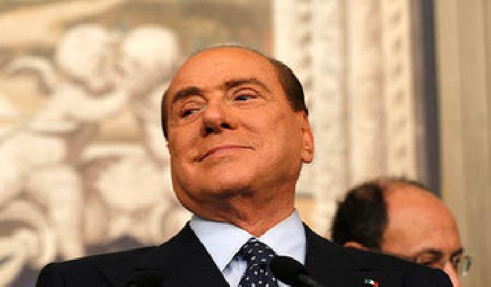 Oltraggio ai giudici: Berlusconi rischia l'incriminazione