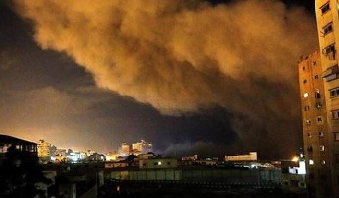 A Gaza è guerra: 80 vittime e 365 razzi