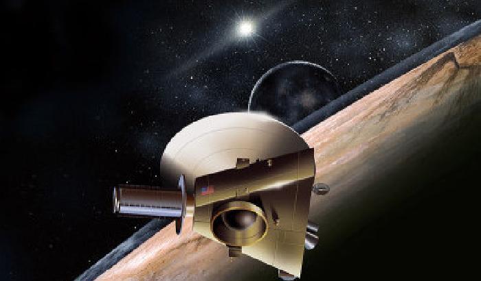 La sonda New Horizons si avvicina a Plutone