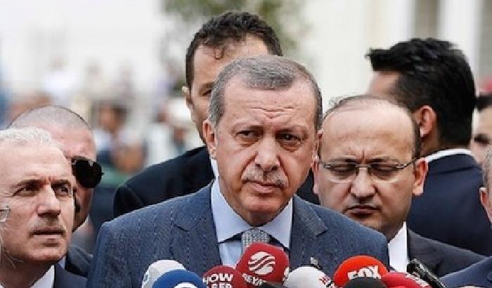 Erdogan attacca gli Usa: ciechi di fronte al massacro di Gaza