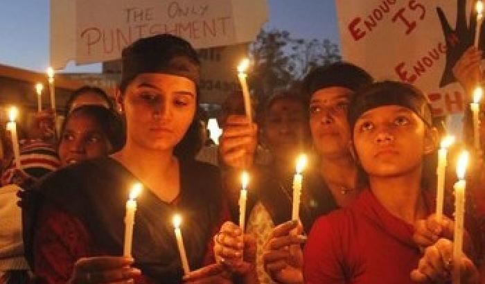 00ED5A-NEWS_123245 India, stuprata a 6 anni: arrestato il direttore della scuola