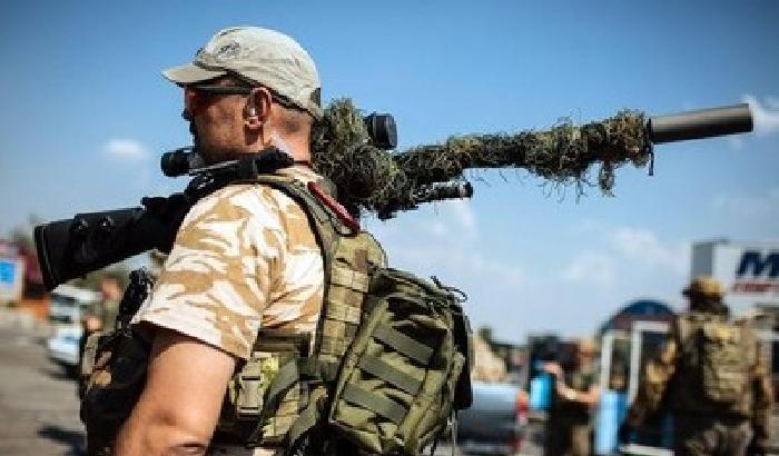 Ucraina: i filorussi abbattono un caccia di Kiev