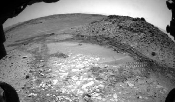 Curiosity fotografa la valle nascosta di Marte