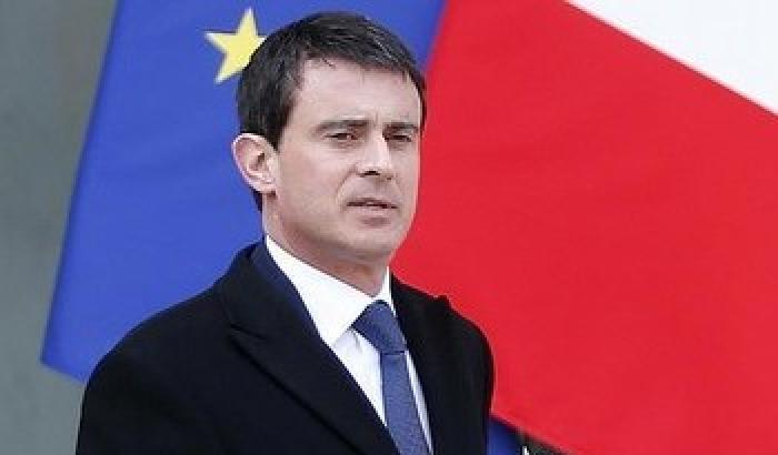 Crisi governo in Francia: si dimette il premier Valls