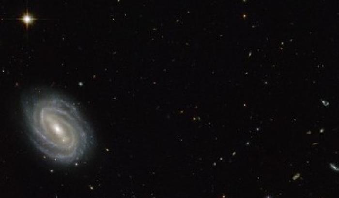 00F2AE-NEWS_126086 Hubble trova una spirale nella costellazione del Serpente