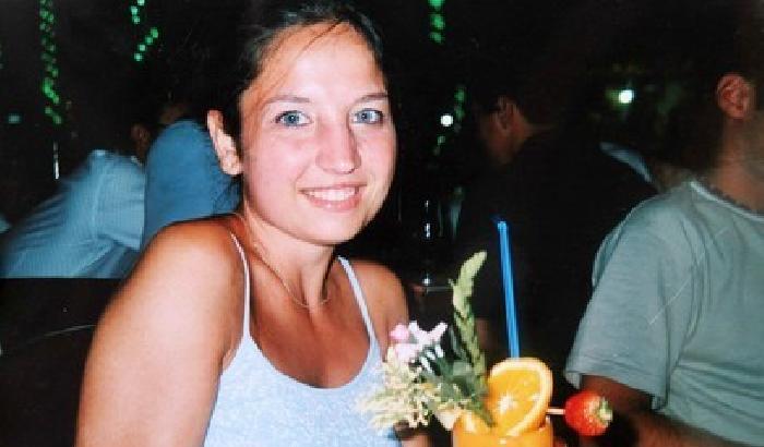 00F330-NEWS_126314 Garlasco, trovato Dna maschile sotto le unghie di Chiara Poggi