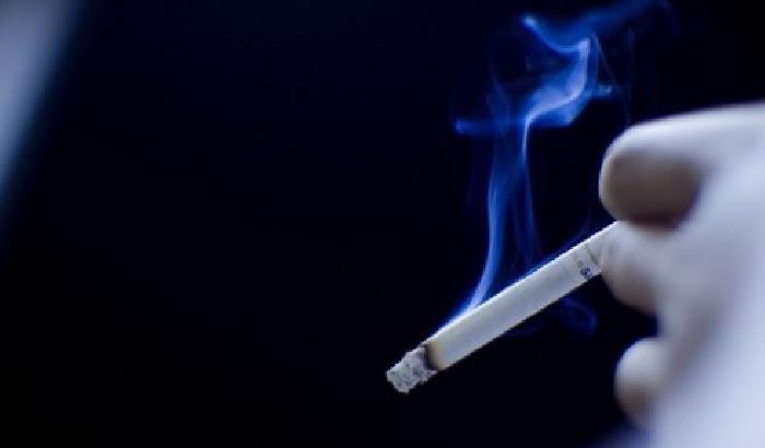 L'80% degli italiani ignora i danni del fumo passivo