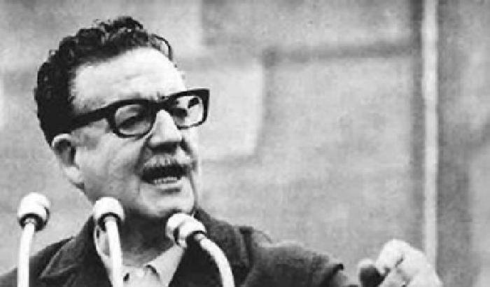 Il ricordo di Salvador Allende, un presidente visionario