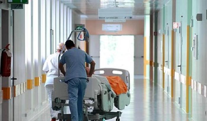 00F72A-NEWS_128211 Sanità: i prezzi sono alti, gli italiani rinunciano a curarsi